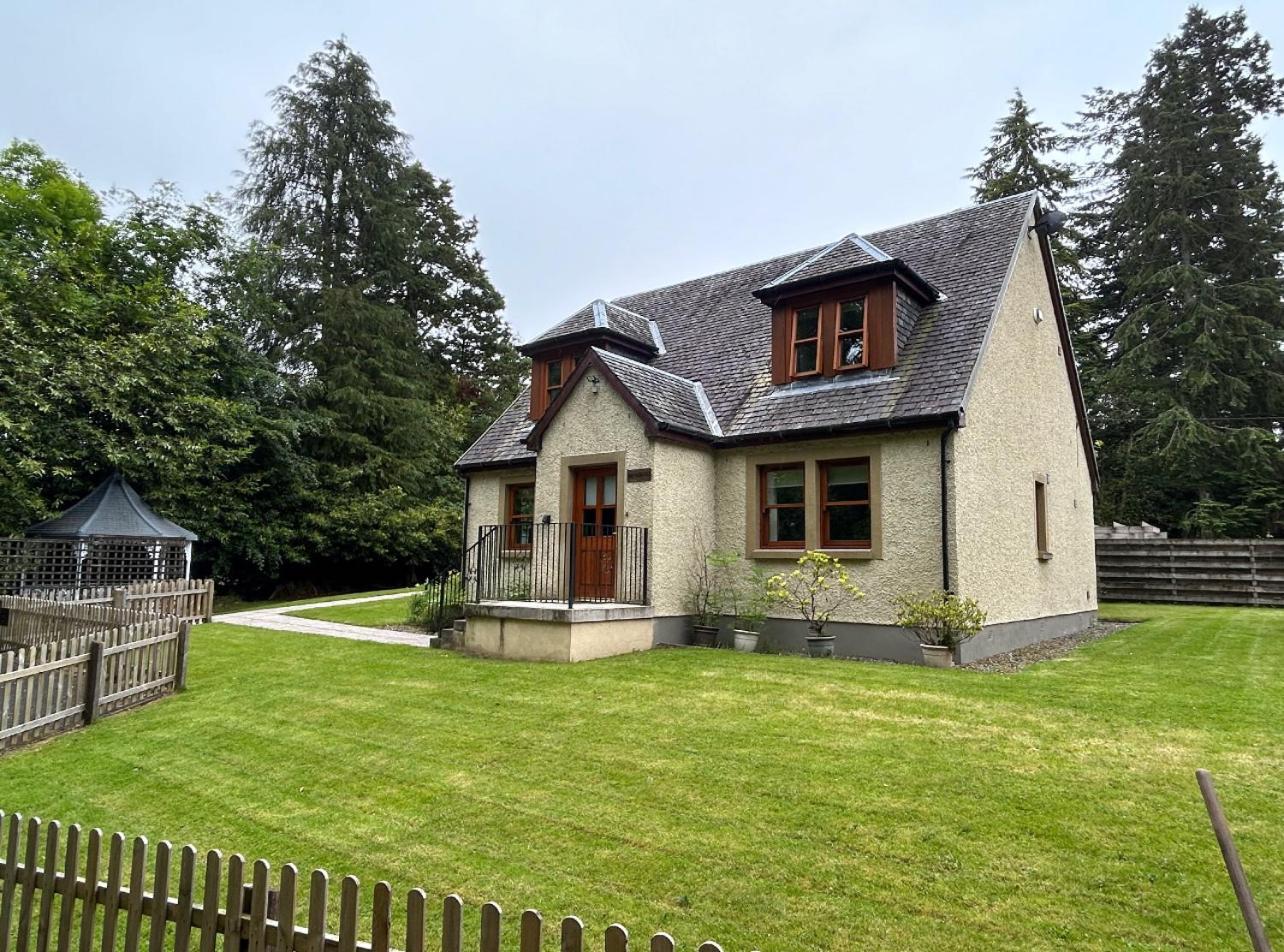 Bonnie Banks Cottage Balloch Exterior foto